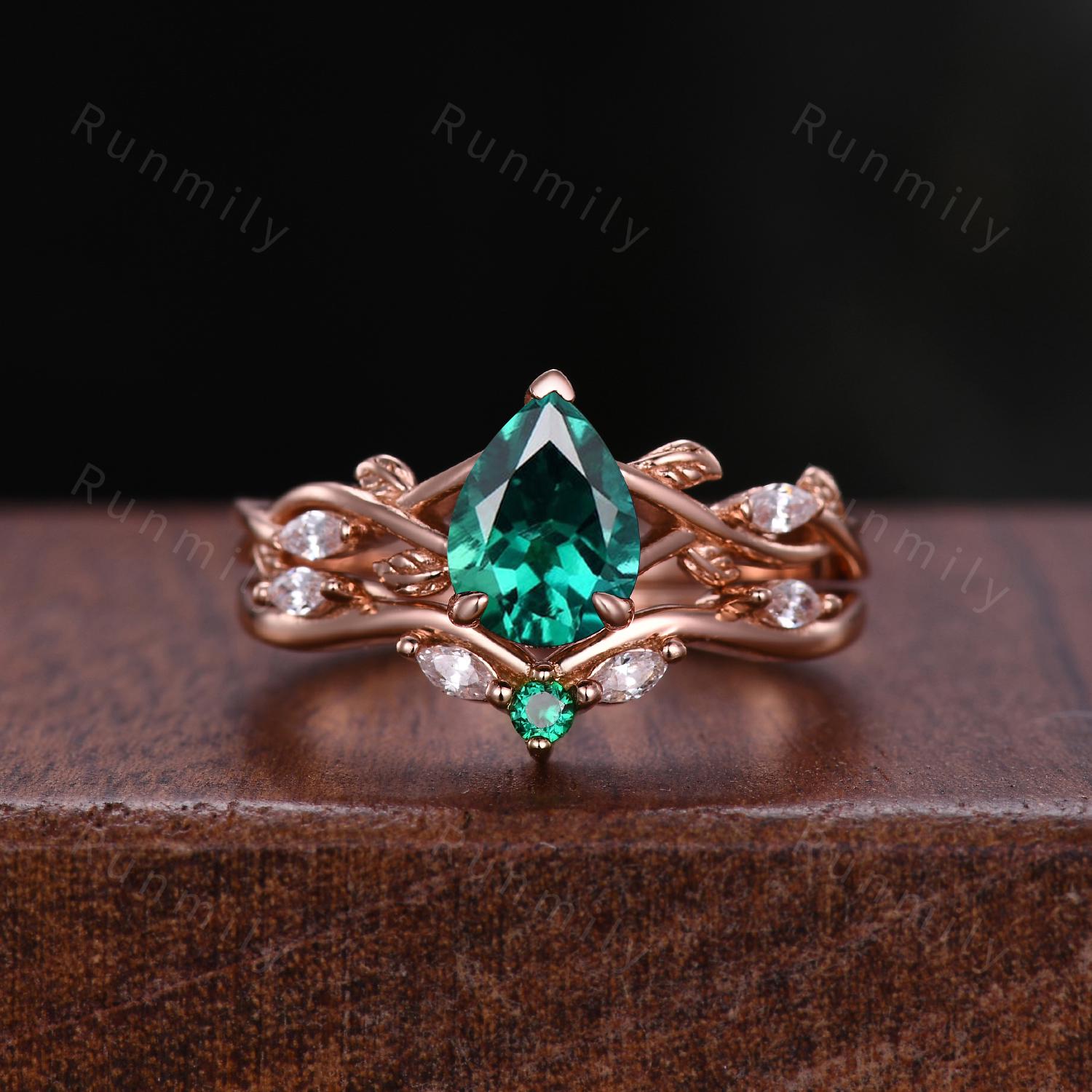 Vintage Pear Shaped Emerald Engagement Ring Set Rose Gold Twig Vine Diamond Wedding Band Nature Inspired Bridal Promise Ring May Birthstone