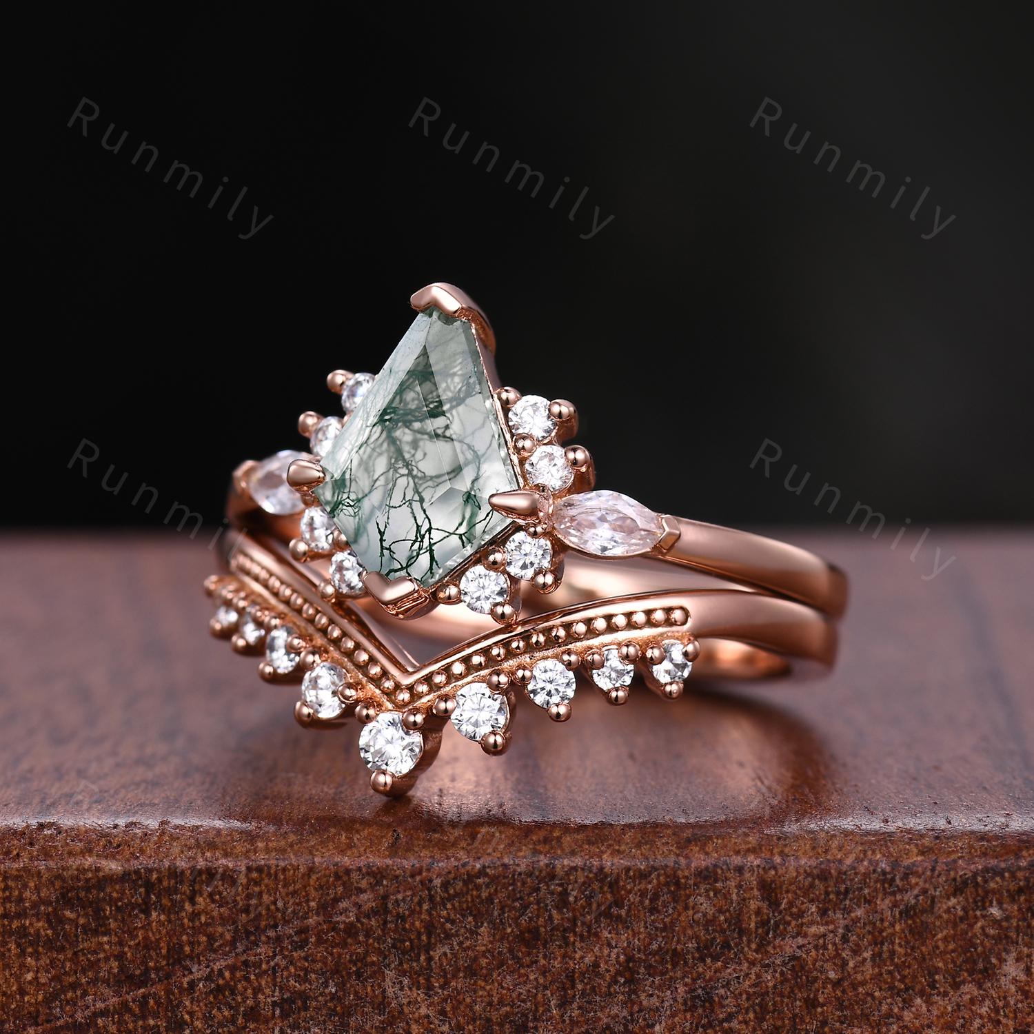 Vintage Moss Agate Engagement Ring Set Rose Gold Kite Cut Natural Moss Agate Ring Art Deco Curved Stacking Band Unique Bridal Promise Ring