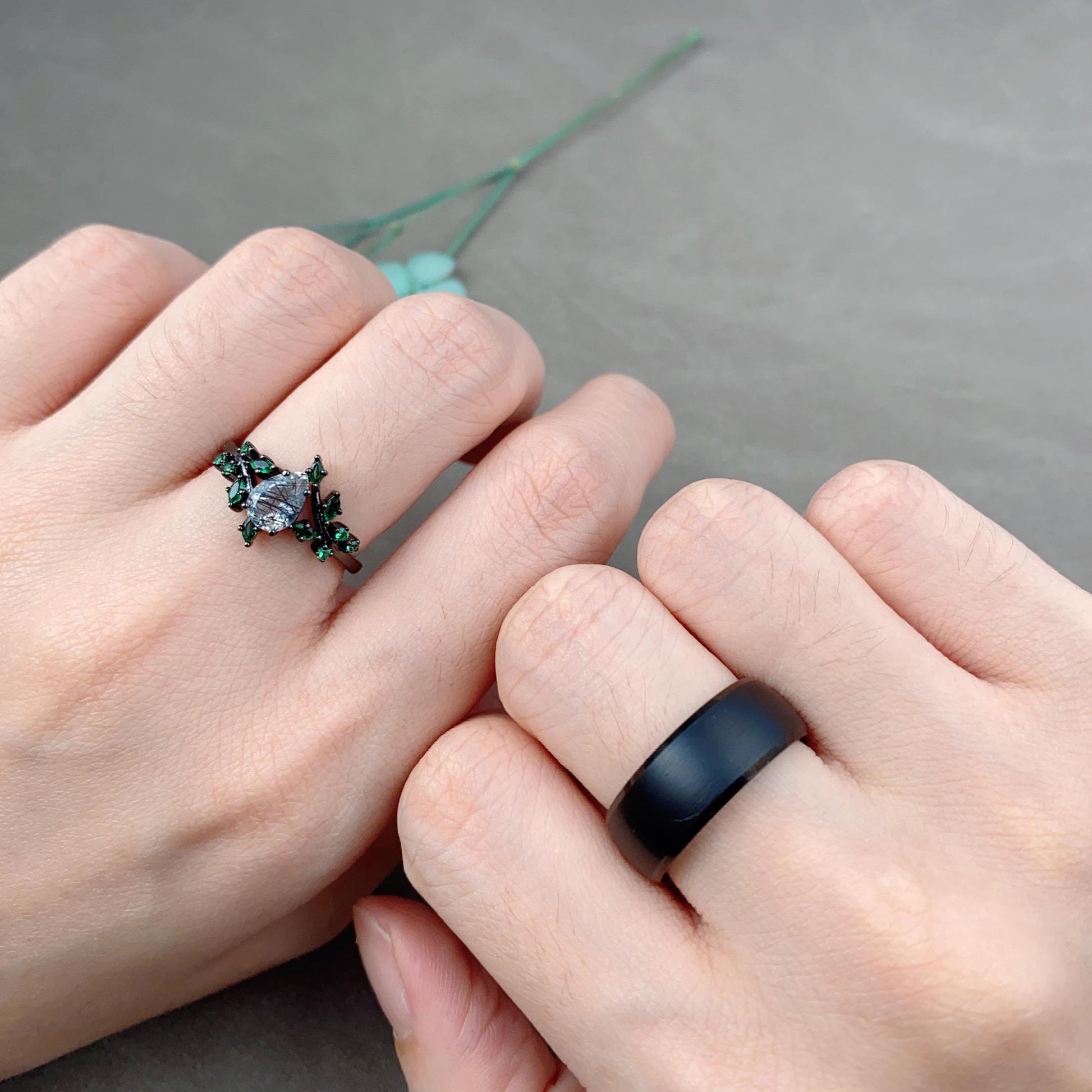 Pear cut black rutilated quartz couples ring vintage emerald twig ring black gold rings unique green and black His and Hers wedding ring set