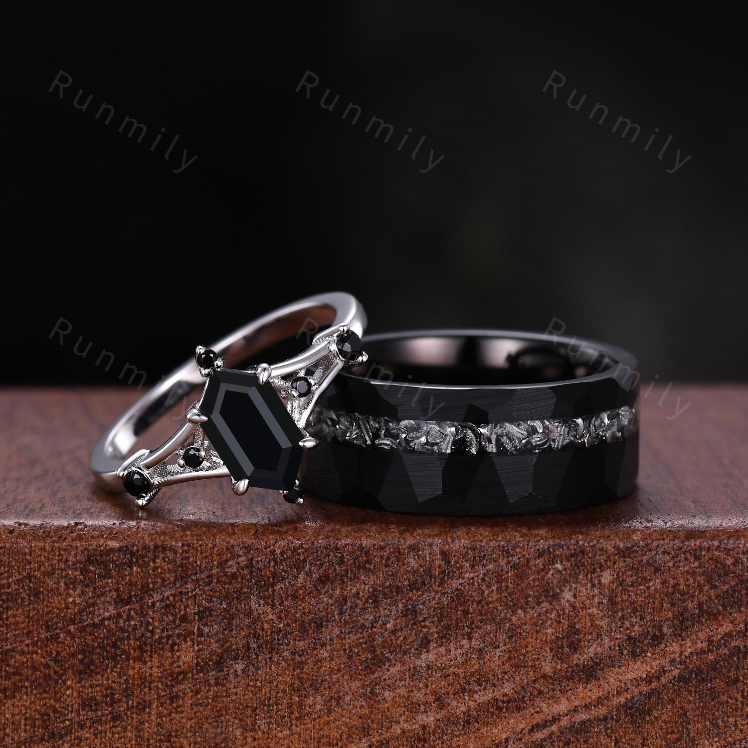 Unique black onyx couples ring silver & black tungsten ring His and Hers wedding band Mens hammered band vintage matching couple's ring set