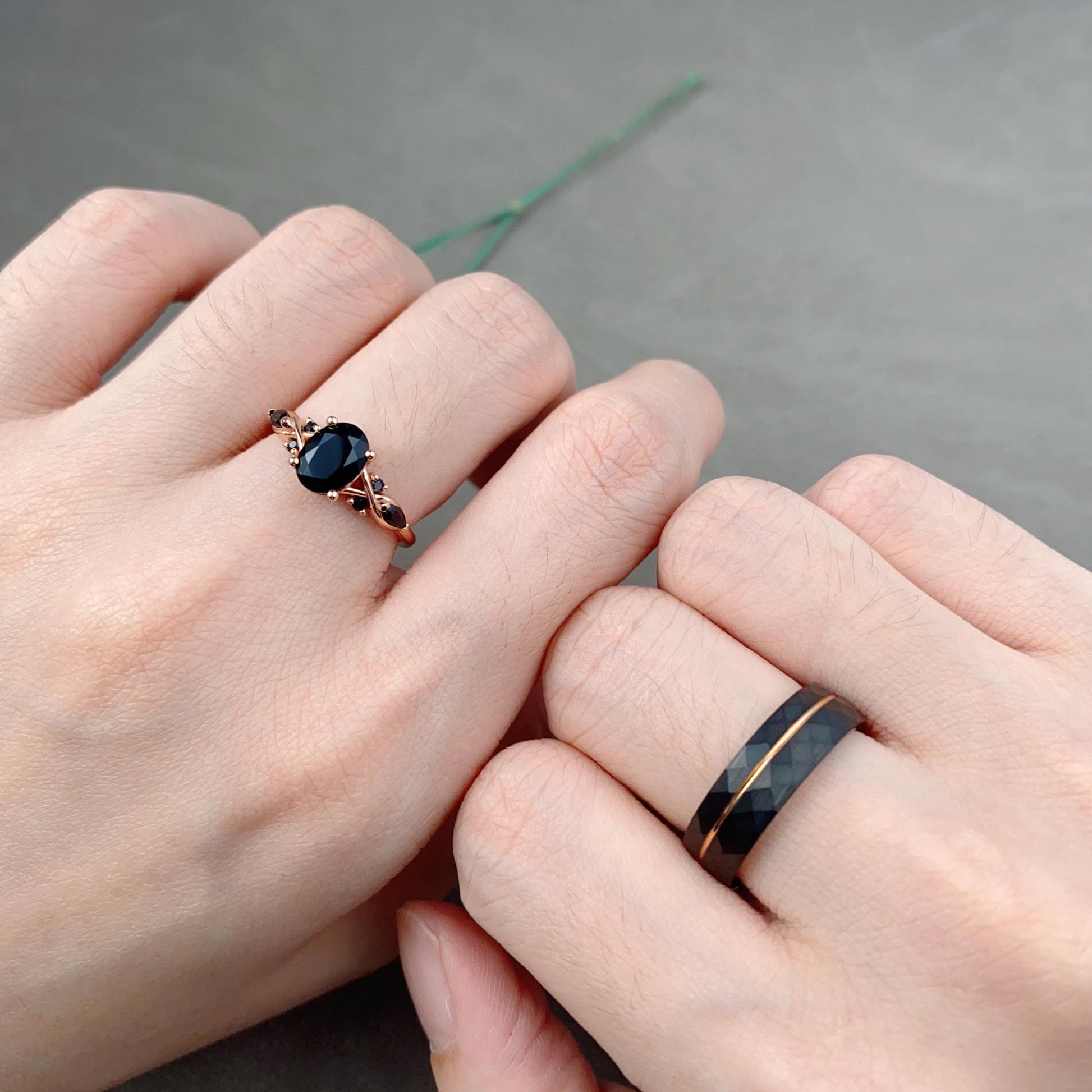 Vintage Oval Black Onyx Couples Ring Rose Gold Matching Ring Set His and Hers Wedding Band Promise Ring For Men For Women Black Stone Ring