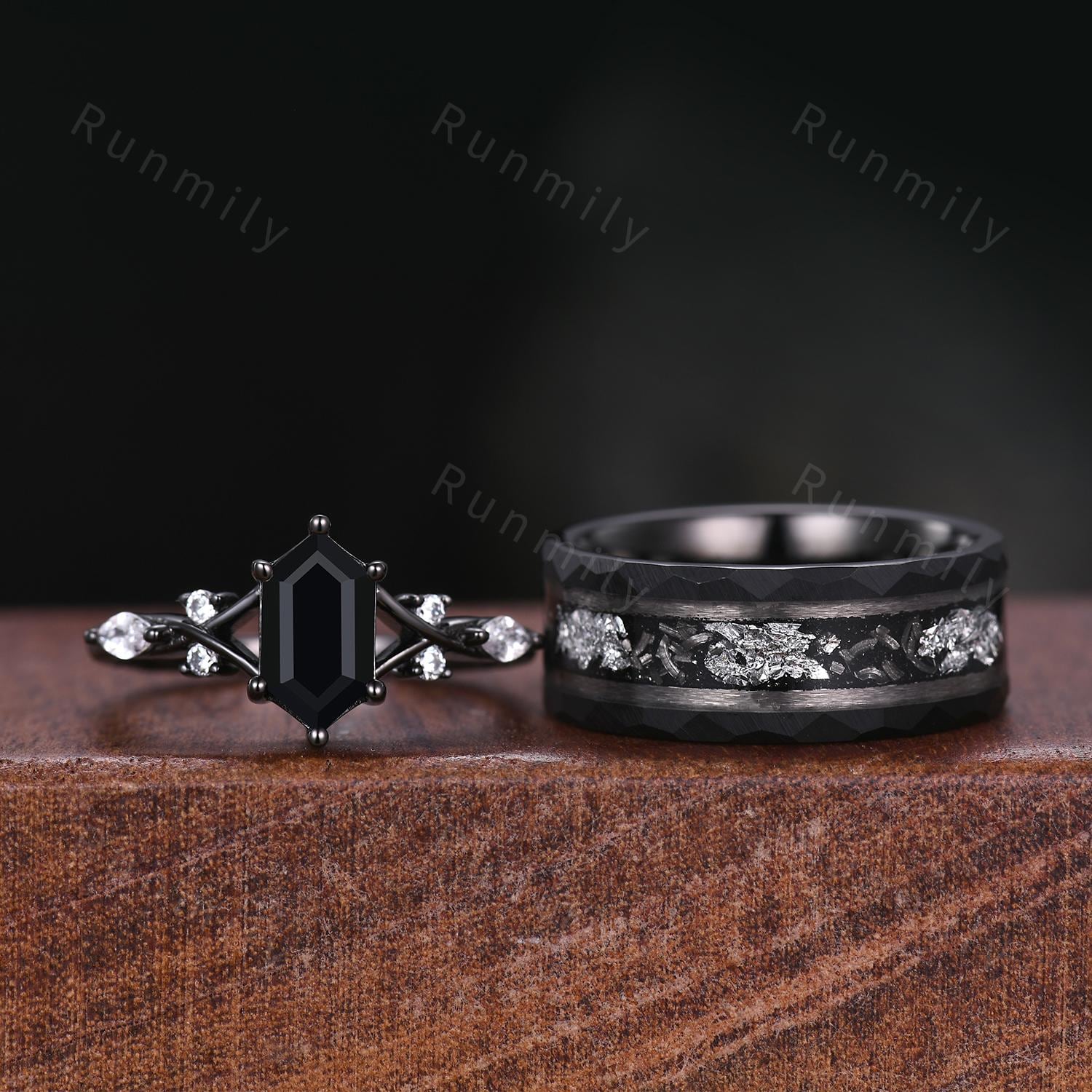 Vintage Black Onyx Couples Ring Black Gold Matching Ring Set His and Hers Wedding Band Mens Tungsten Ring Unique Promise Ring Set