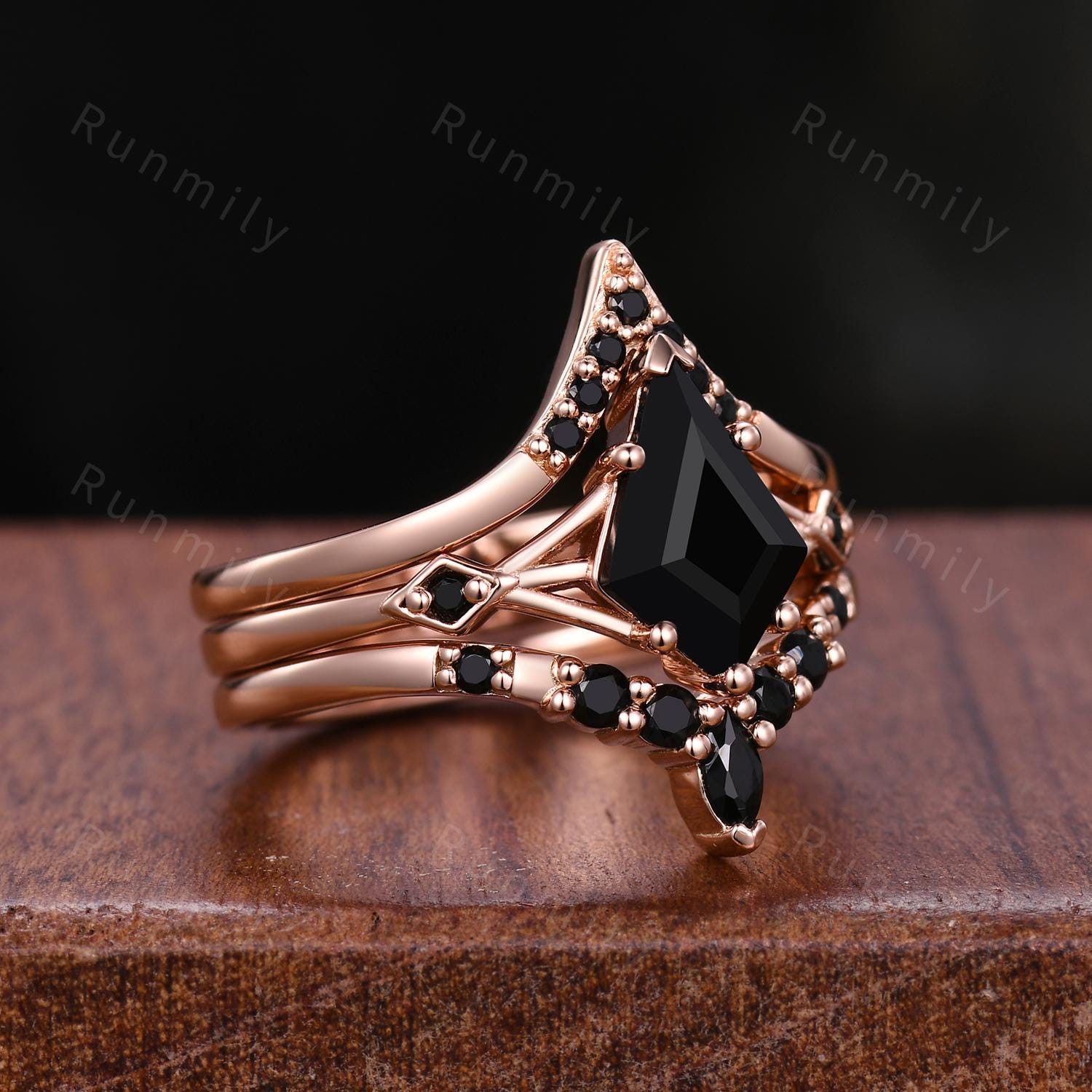 3PCS kite cut black onyx engagement ring set rose gold black spinel stacking band unique curved matching rings wedding bridal ring set women