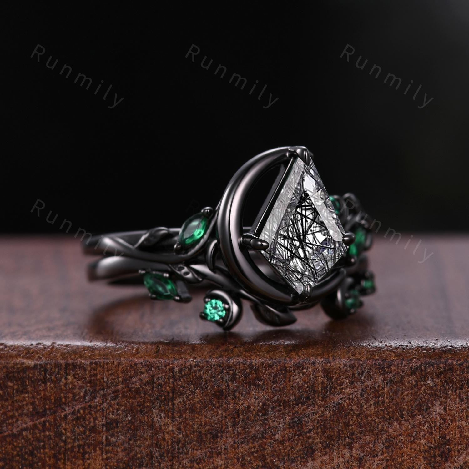 Nature Inspired Black Rutilated Quartz Engagement Ring Set Unique Crescent Moon Emerald Ring Gothic Black Gold Ring Women Leaf Design Ring