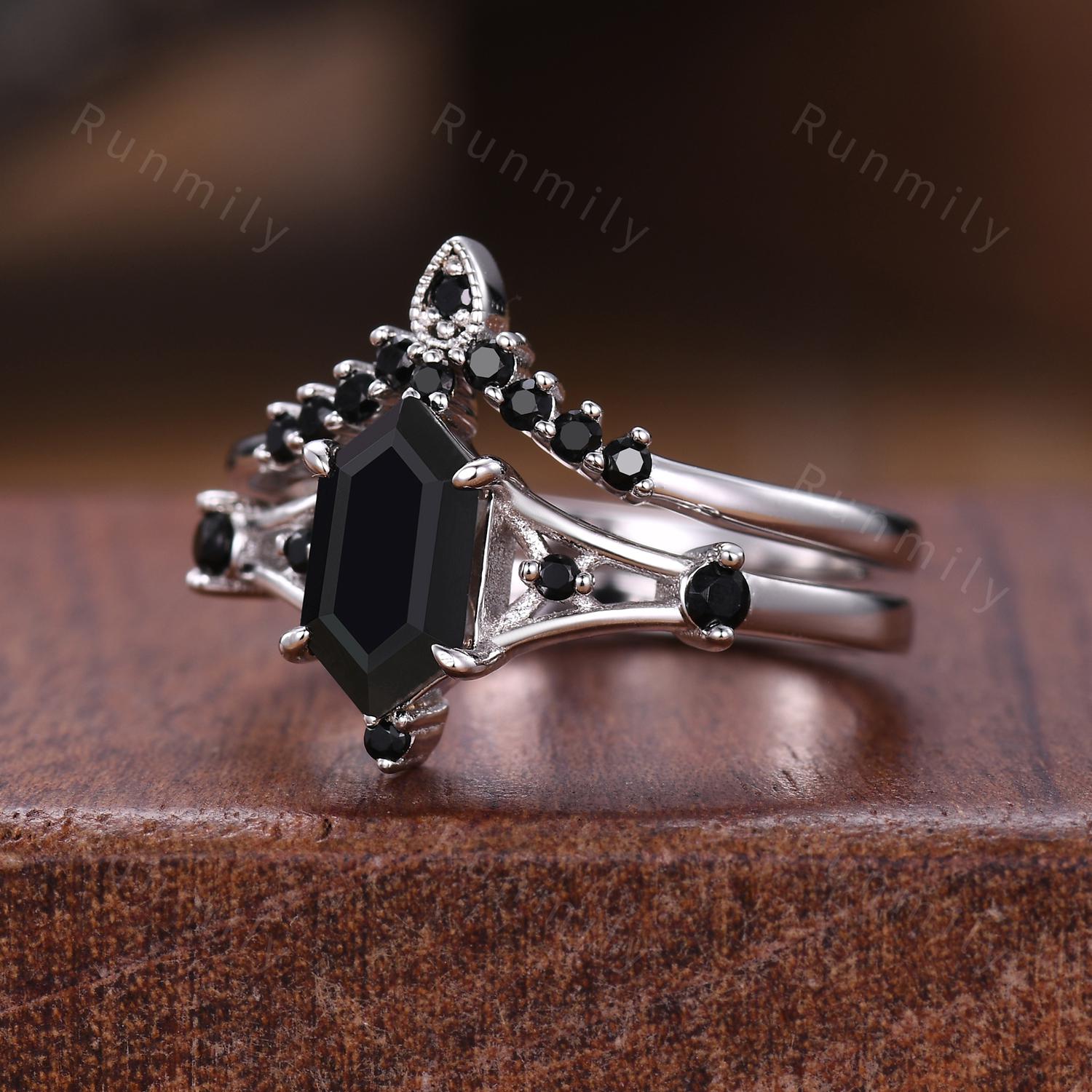 Retro Hexagon Cut Black Onyx Engagement Ring Set Art Deco Black Spinel Wedding Band 14k White Gold Black Gemstone Bridal Promise Ring