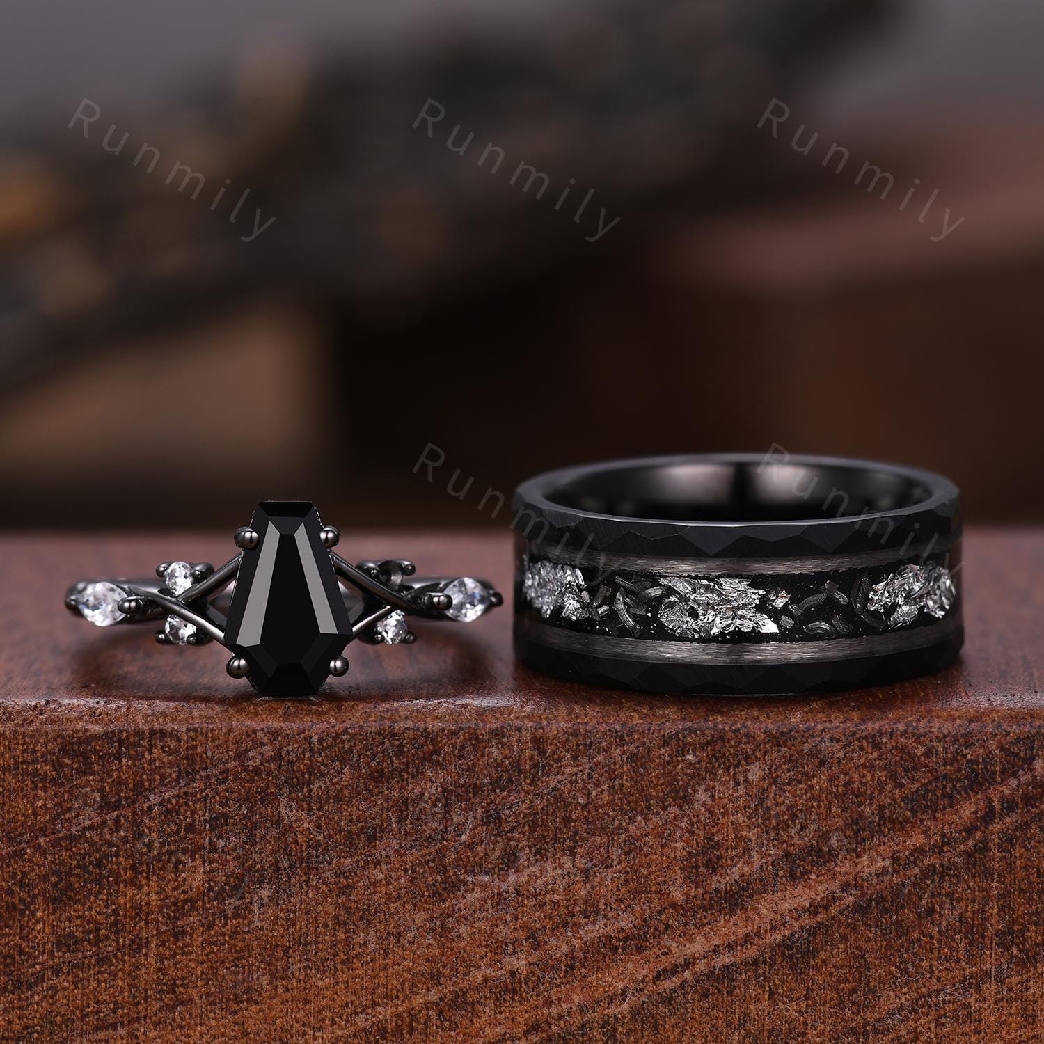 Coffin cut Black Onyx Couple Ring Gothic Black Gold Matching Ring Set His and Hers Wedding Band Natural Black Gemstone Couples Ring Gift