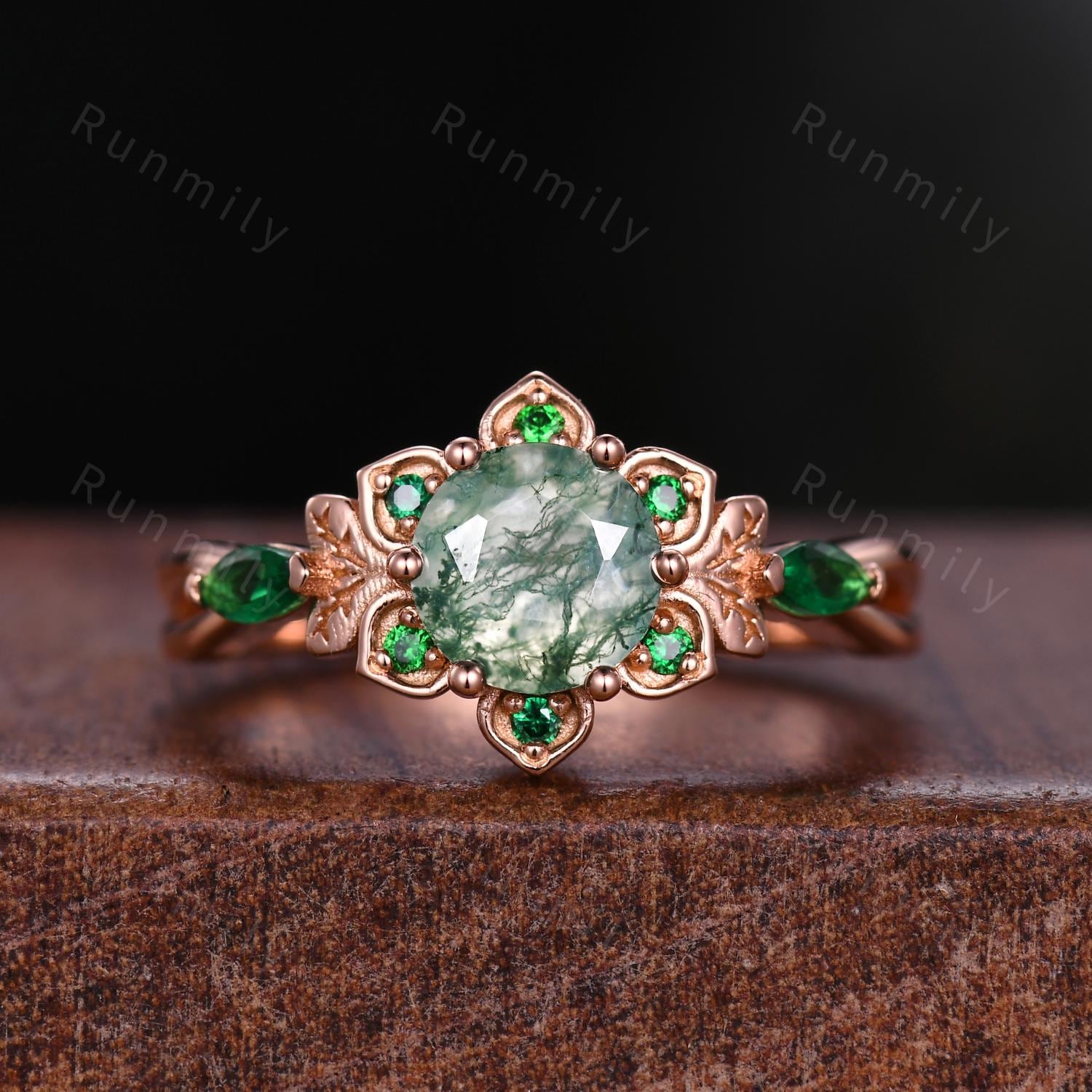 Moss Agate and Emerald Couples Ring Set Vintage Floral Engagement Ring Vintage Rose Gold His and Hers Wedding Band Mens Baguette Gem Ring