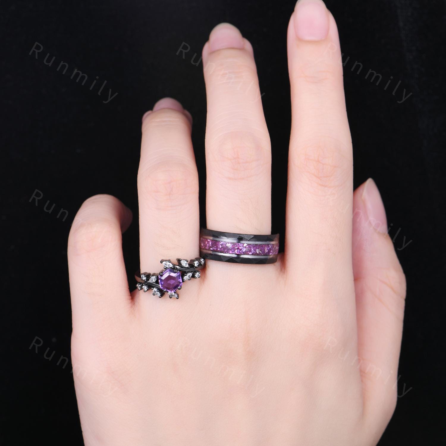 Vintage Hexagon Amethyst Couple Ring Set Gothic Black Gold His and Hers Wedding Band Mens Crushed Amethyst Ring February Birthstone Rings