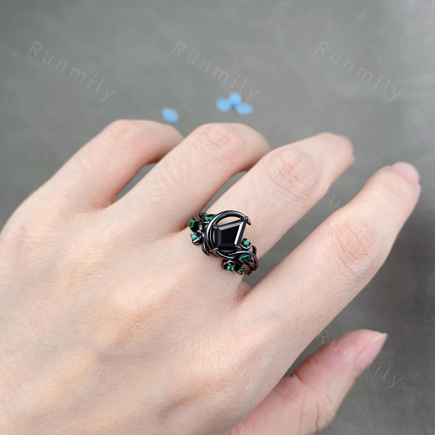 Nature Inspired Kite cut Black Onyx Engagement Ring Set Unique Crescent Moon Emerald Ring Gothic Black Gold Ring For Women Leaf Design Ring