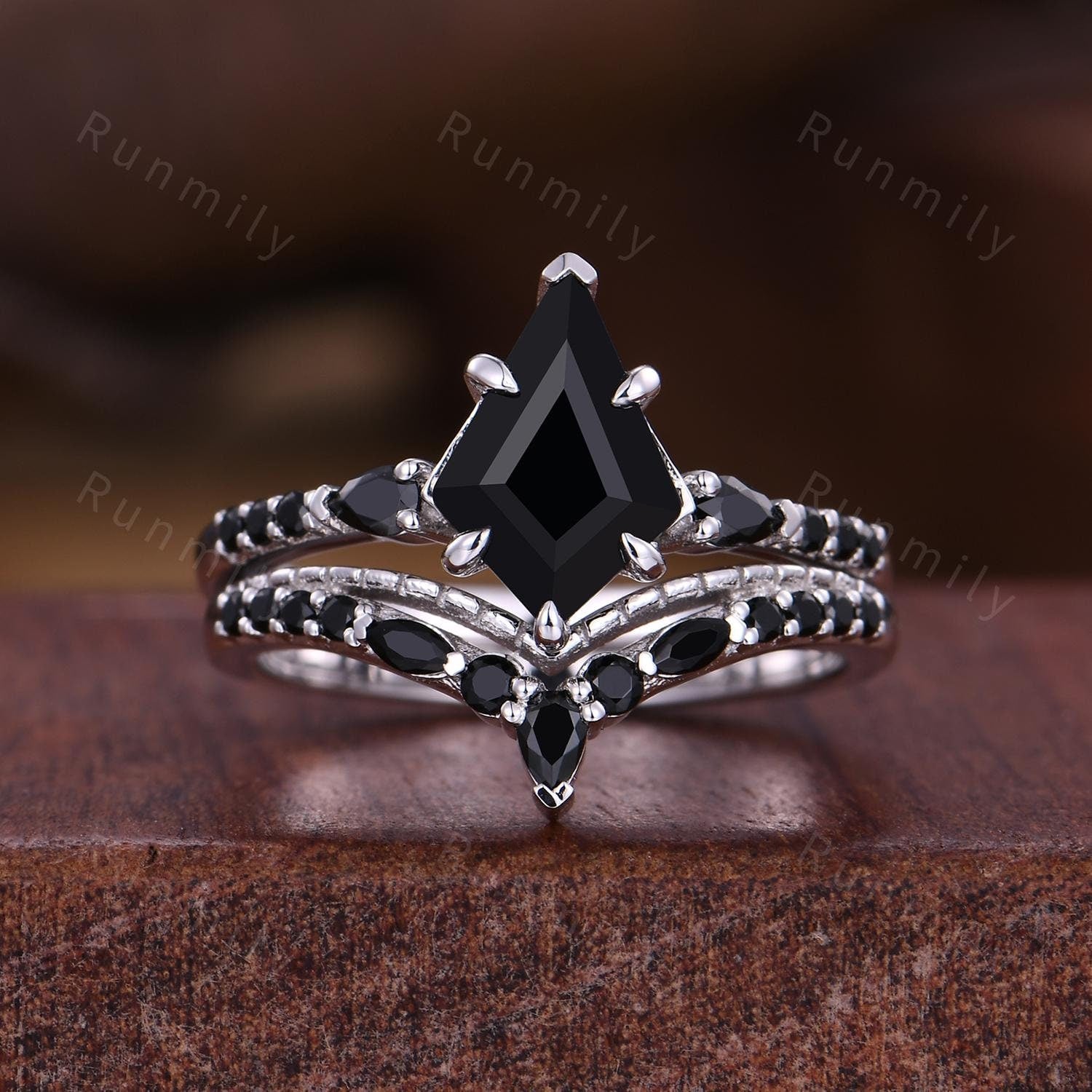 Kite Cut Black Onyx Engagement Ring Set Unique Art Deco Curved Stacking Band Black Spinel Ring Sterling Silver Bridal Wedding Ring Set