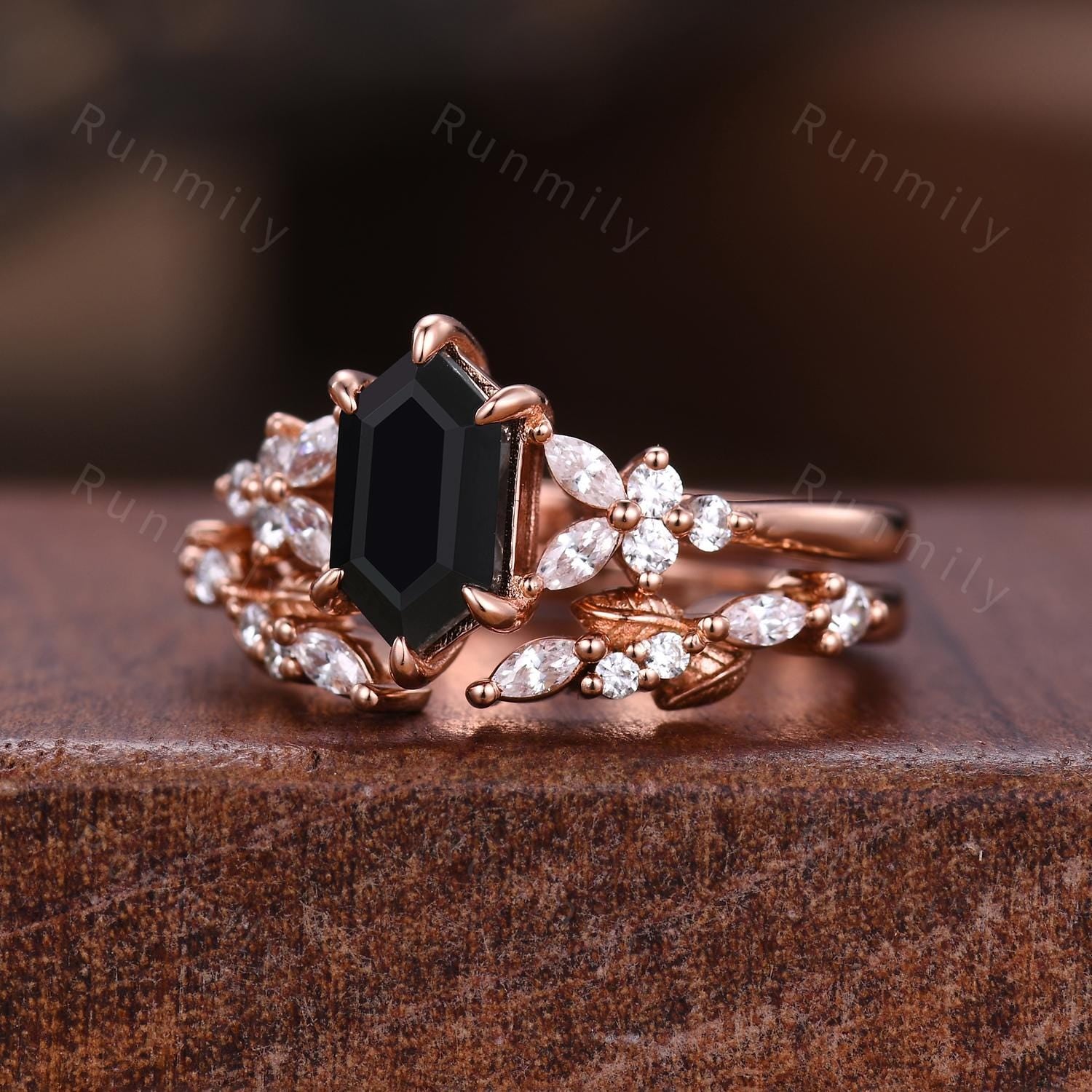 3PCS Vintage Black Onyx Couples Ring Set Unique Cluster Ring His and Hers Wedding Band Mens Tungsten Ring Hexagon cut Black Onyx Bridal Set