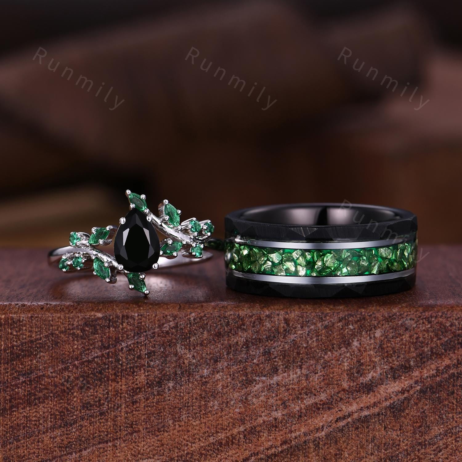 Delicate Black Onyx Emerald Couple Ring Vintage His and Hers Wedding Band Men's Emerald Tungsten Ring Promise Ring For Men and Women Gift