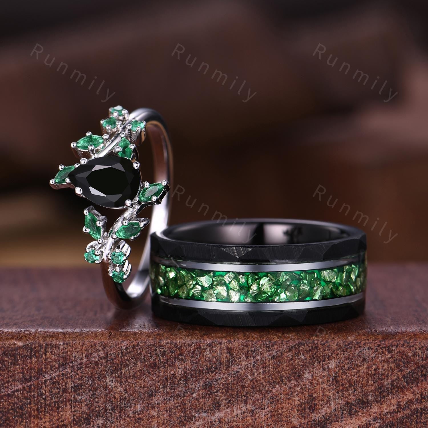 Delicate Black Onyx Emerald Couple Ring Vintage His and Hers Wedding Band Men's Emerald Tungsten Ring Promise Ring For Men and Women Gift