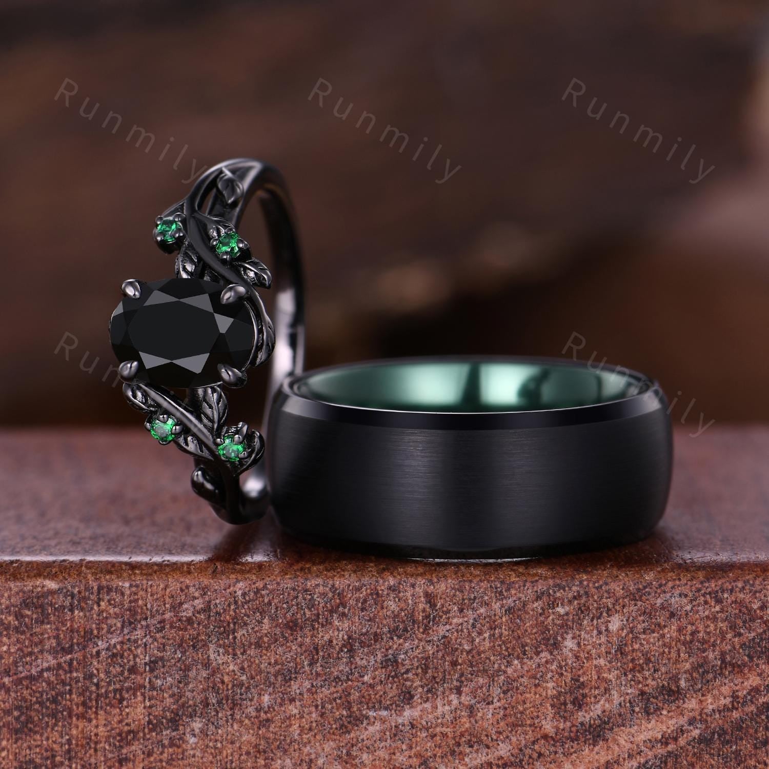 Oval cut Black Onyx Couples Ring Set Twig Leaf Ring Black Gold His and Hers Wedding Band Women Nature Inspired Ring Green and Black Rings