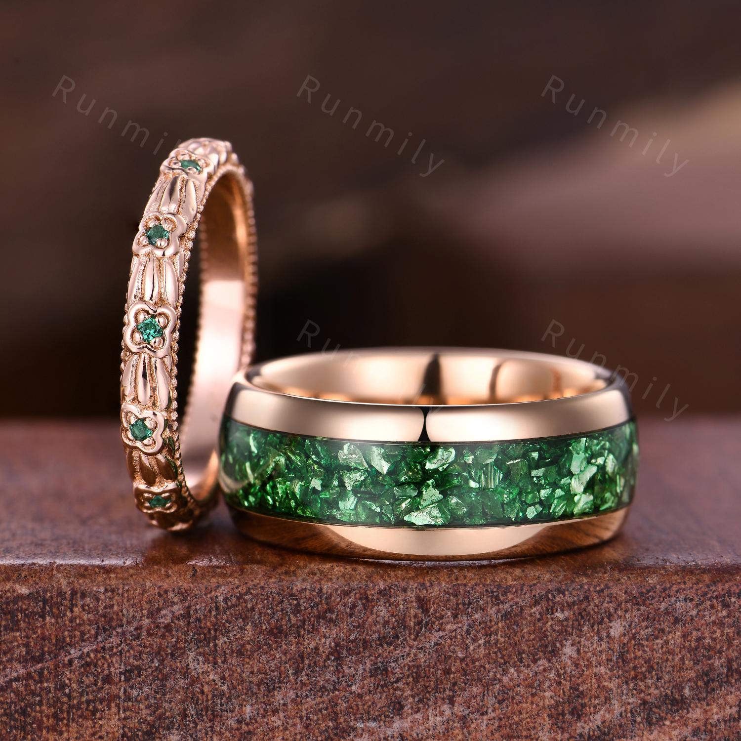 Rose Gold Emerald Couples Band His And Hers Matching Ring Set Floral Style Ring Mens Emerald Ring May Birthstone Gift For Men And Women