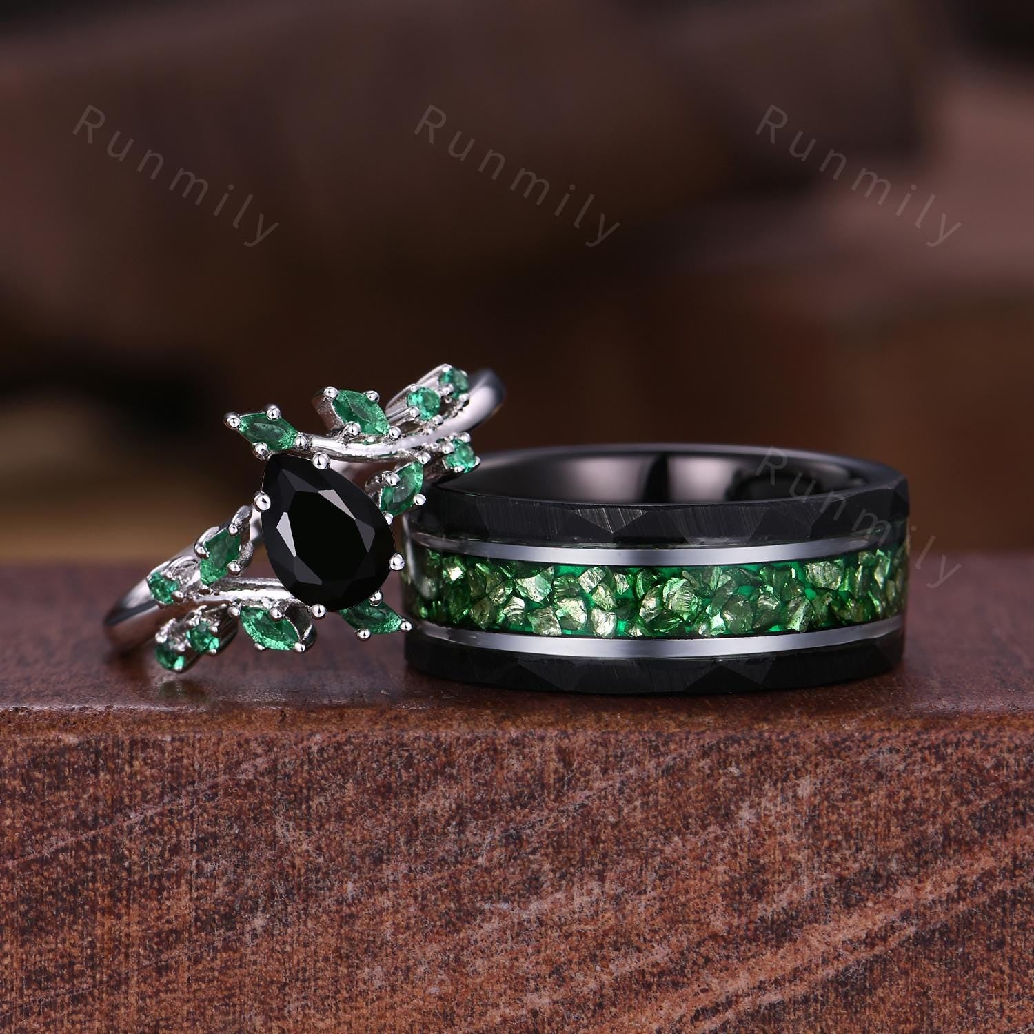 Delicate Black Onyx Emerald Couple Ring Vintage His and Hers Wedding Band Men's Emerald Tungsten Ring Promise Ring For Men and Women Gift