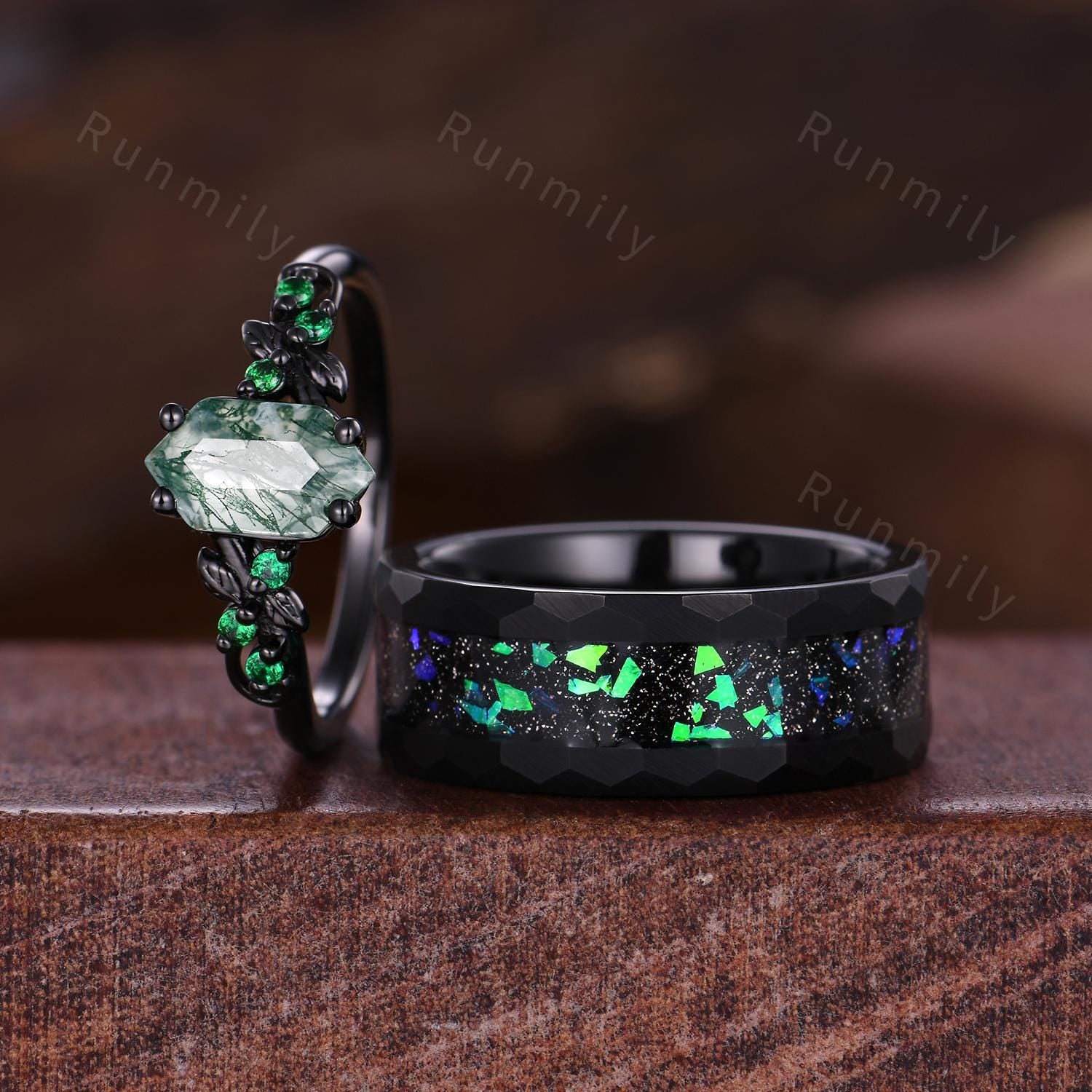 Retro Moss Agate Couple Ring Set Gothic Black Gold Rings His And Hers Wedding Band Unique Green Agate Ring Mens Hammered Ring Promise Rings