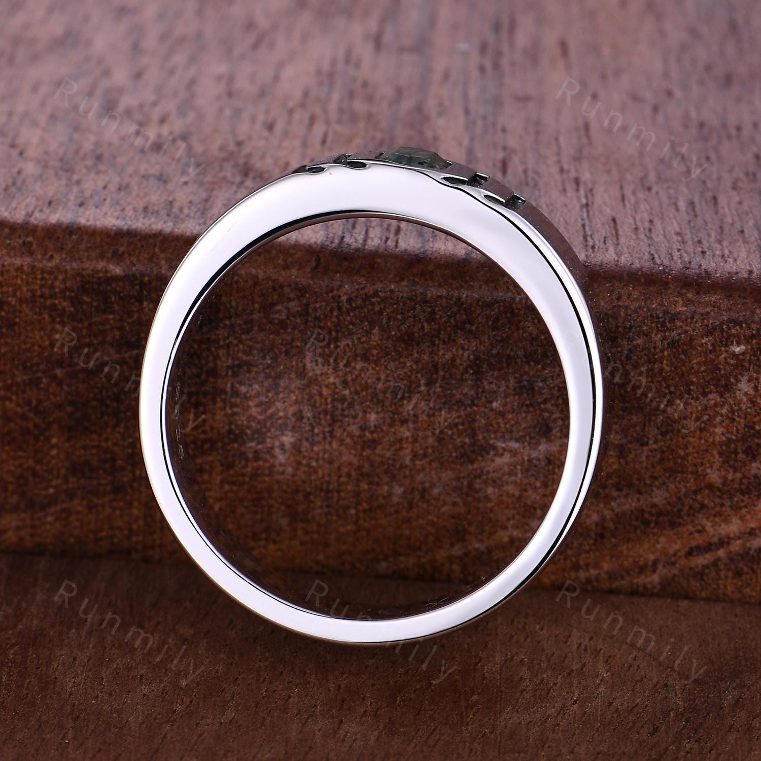 Hexagon cut Moss Agate Wedding Band Mens Wedding Band 6mm Green Agate Men's Ring Unique Mens Engagement Ring Band Retro Vintage Ring