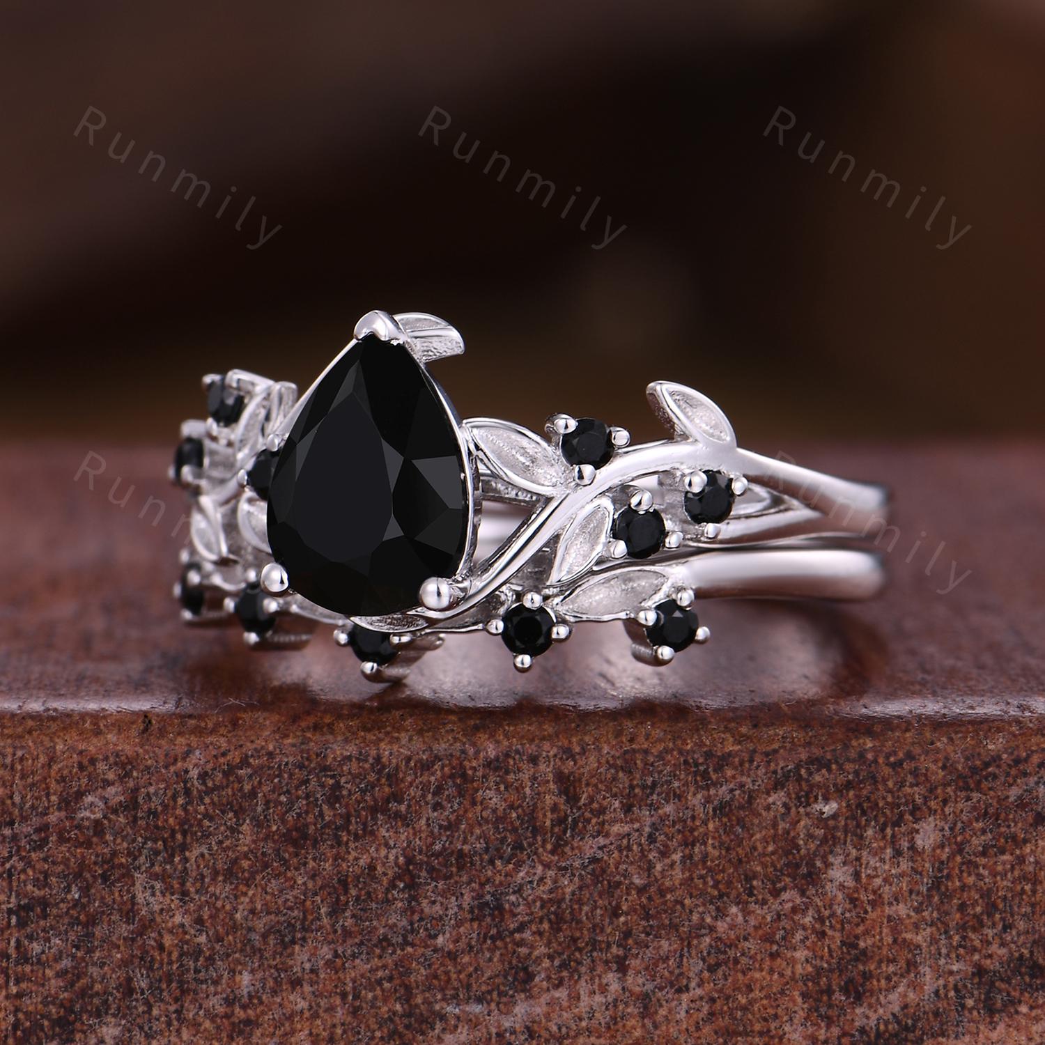 Pear Cut Black Onyx Engagement Ring Set Vintage Leaf Style Wedding Band Sterling Silver Bridal Set Nature Inspired Promise Anniversary Ring