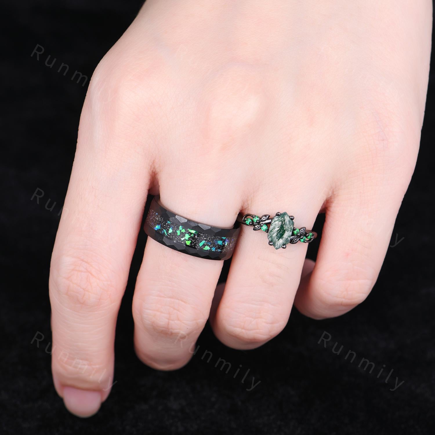 Retro Moss Agate Couple Ring Set Gothic Black Gold Rings His And Hers Wedding Band Unique Green Agate Ring Mens Hammered Ring Promise Rings