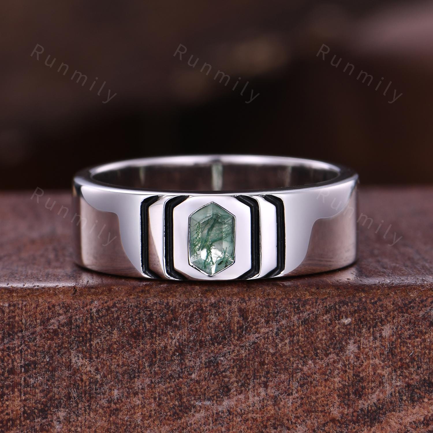 Hexagon cut Moss Agate Wedding Band Mens Wedding Band 6mm Green Agate Men's Ring Unique Mens Engagement Ring Band Retro Vintage Ring