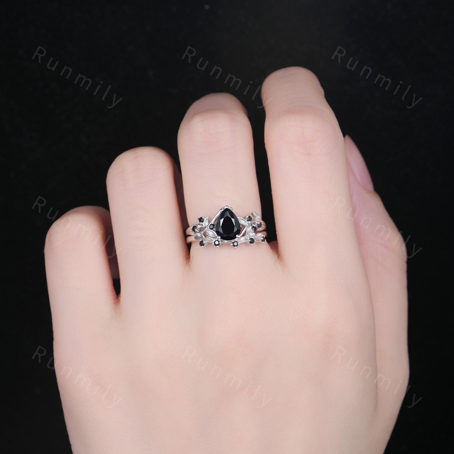 Pear Cut Black Onyx Engagement Ring Set Vintage Leaf Style Wedding Band Sterling Silver Bridal Set Nature Inspired Promise Anniversary Ring