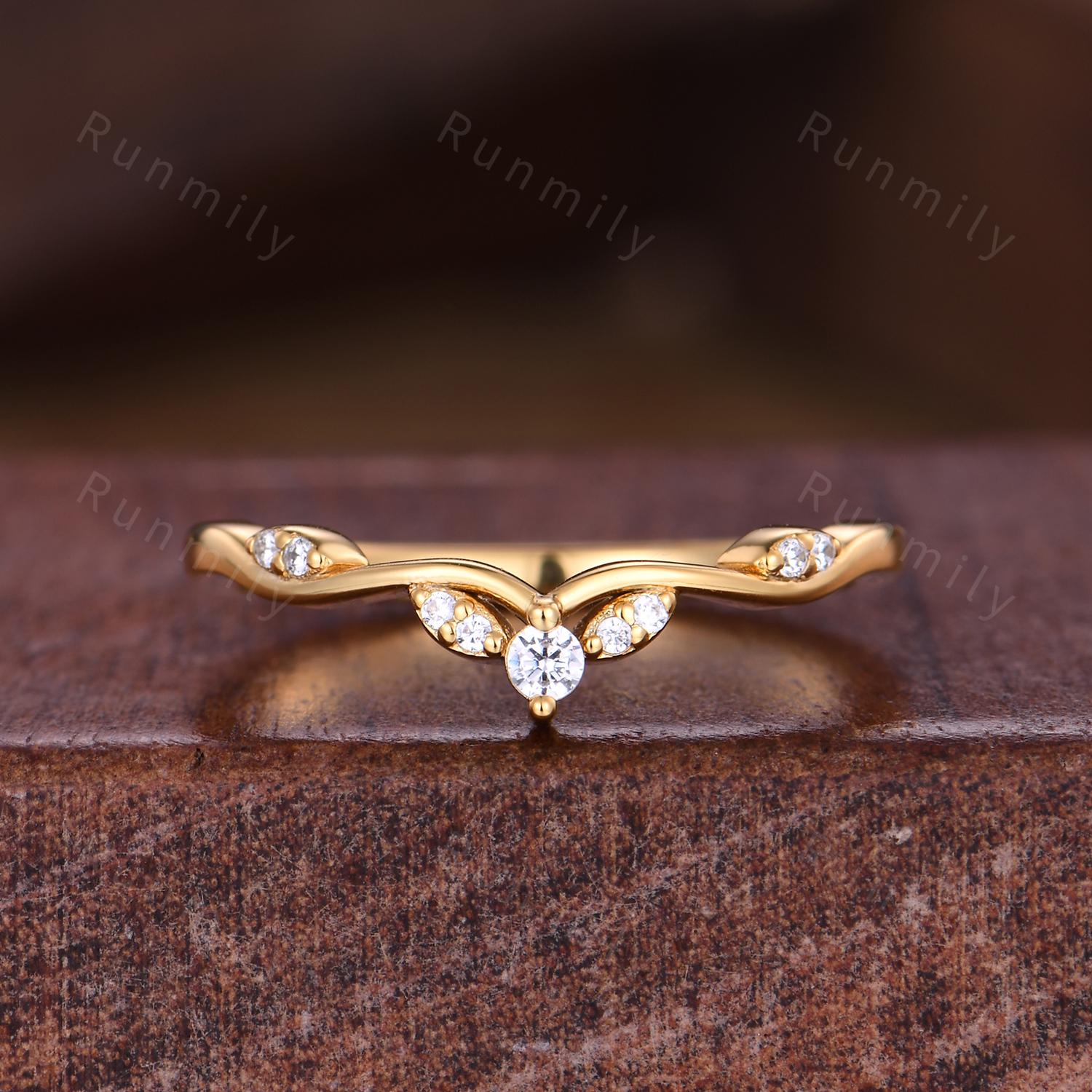 Round Blue Sandstone Engagement Ring Set For Women Cluster Moissanite Promise Ring Art Deco Yellow Gold Stacking Bridal Ring Set