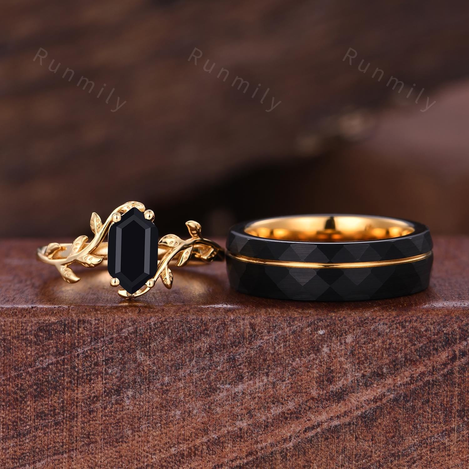 Vine Leaf Black Onyx Couples Ring Yellow Gold Matching Ring Set His and Hers Wedding Band Promise Ring For Men For Women Black Gemstone Ring