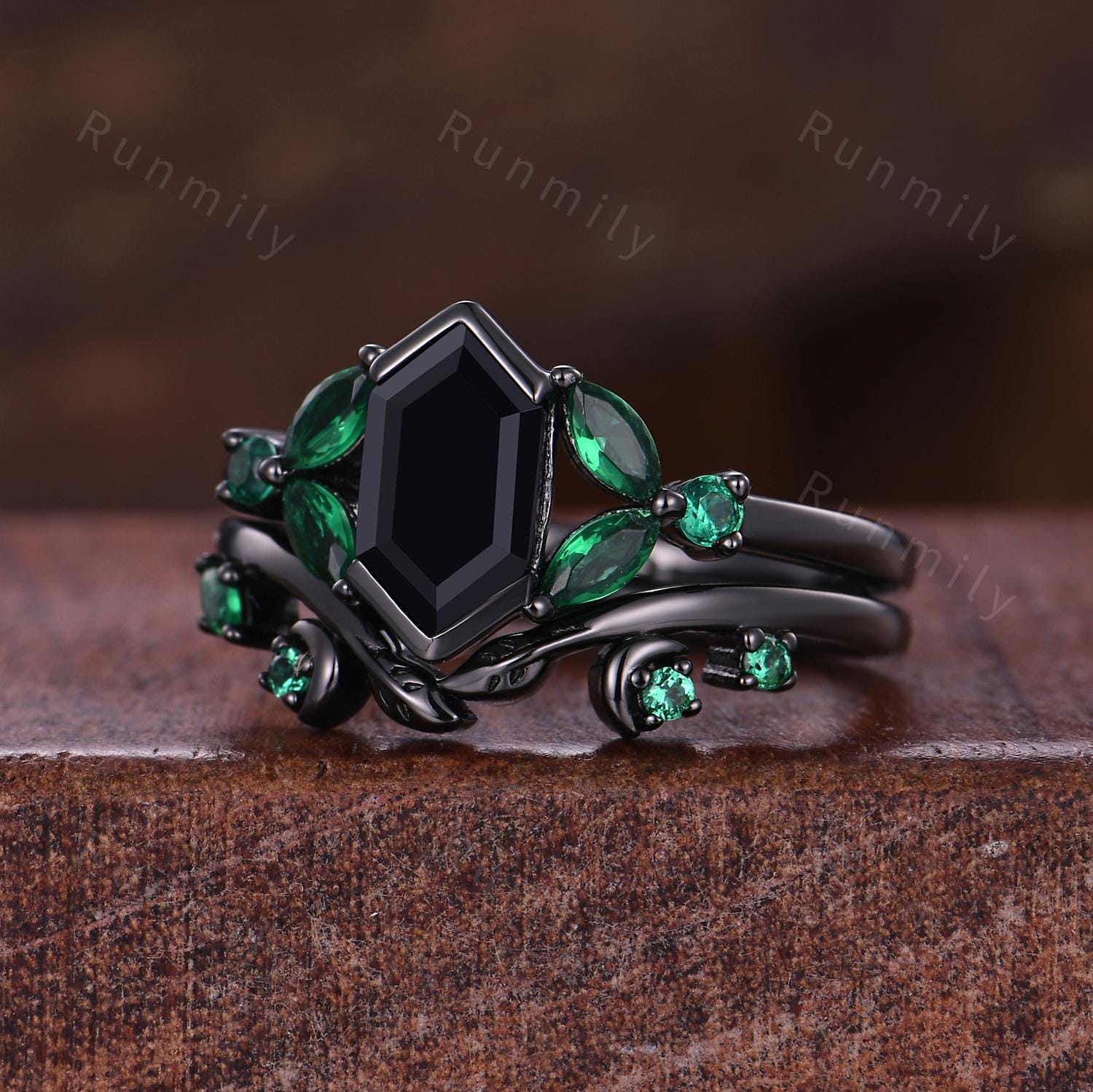 Vintage black onyx engagement ring black gold ring Leaf and Moon band Emerald curved stacking band unique art deco bridal wedding ring set