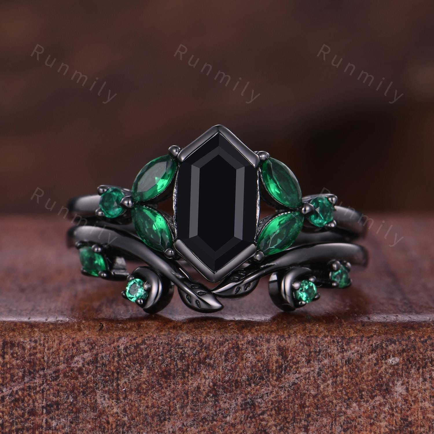 Vintage black onyx engagement ring black gold ring Leaf and Moon band Emerald curved stacking band unique art deco bridal wedding ring set