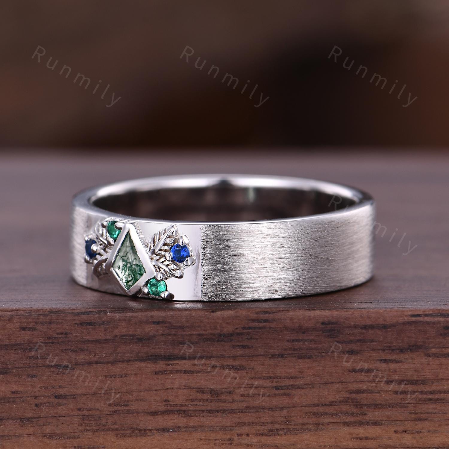 Kite cut Moss Agate Wedding Band Mens Gemstone Wedding Band Sapphire Emerald Men's Ring Unique Mens Engagement Ring Band Retro Vintage Ring