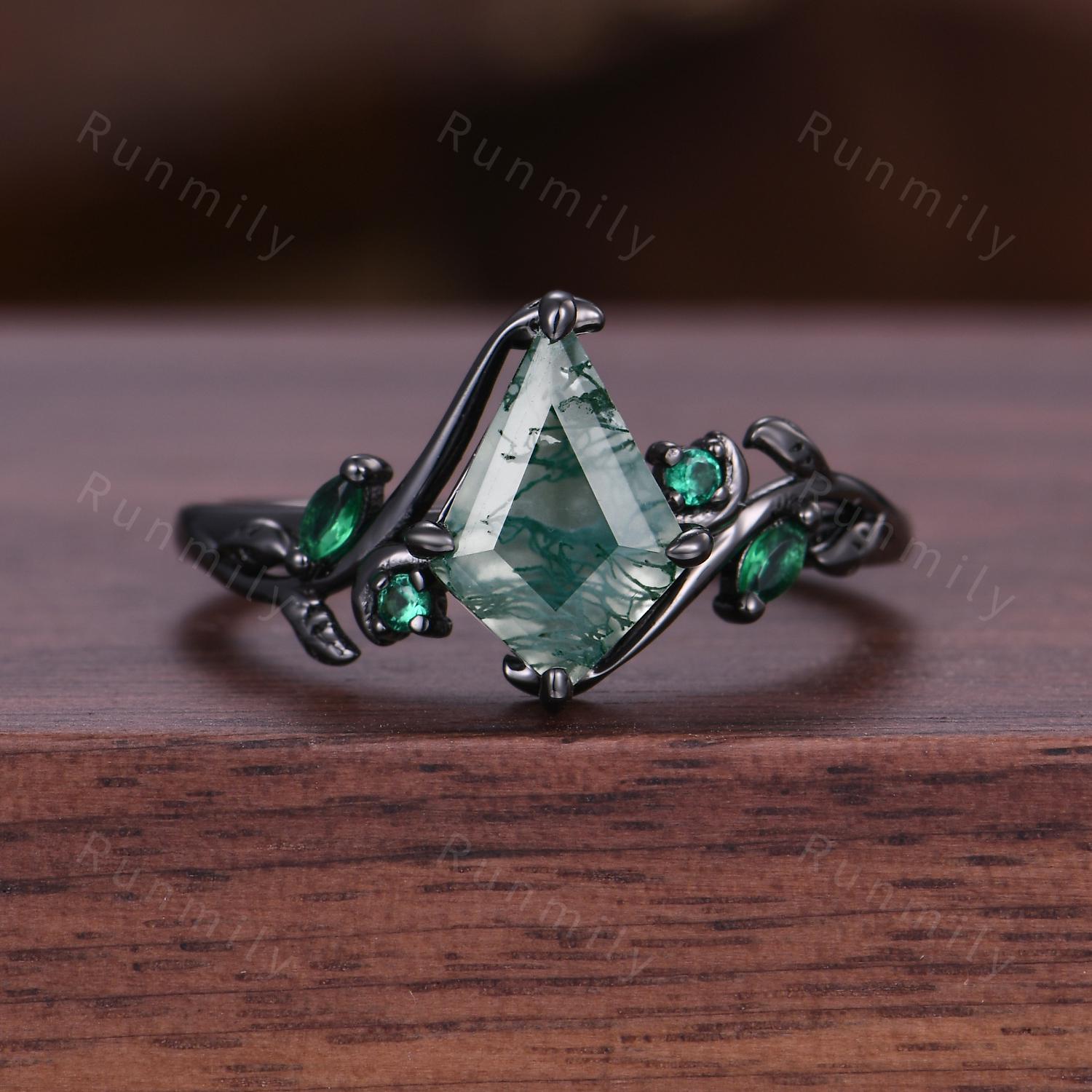 Natural Moss Agate Couples Ring, His and Hers Moss Agate Ring Set, Matching Nature Inspired Promise Rings, Alternative Engagement Ring