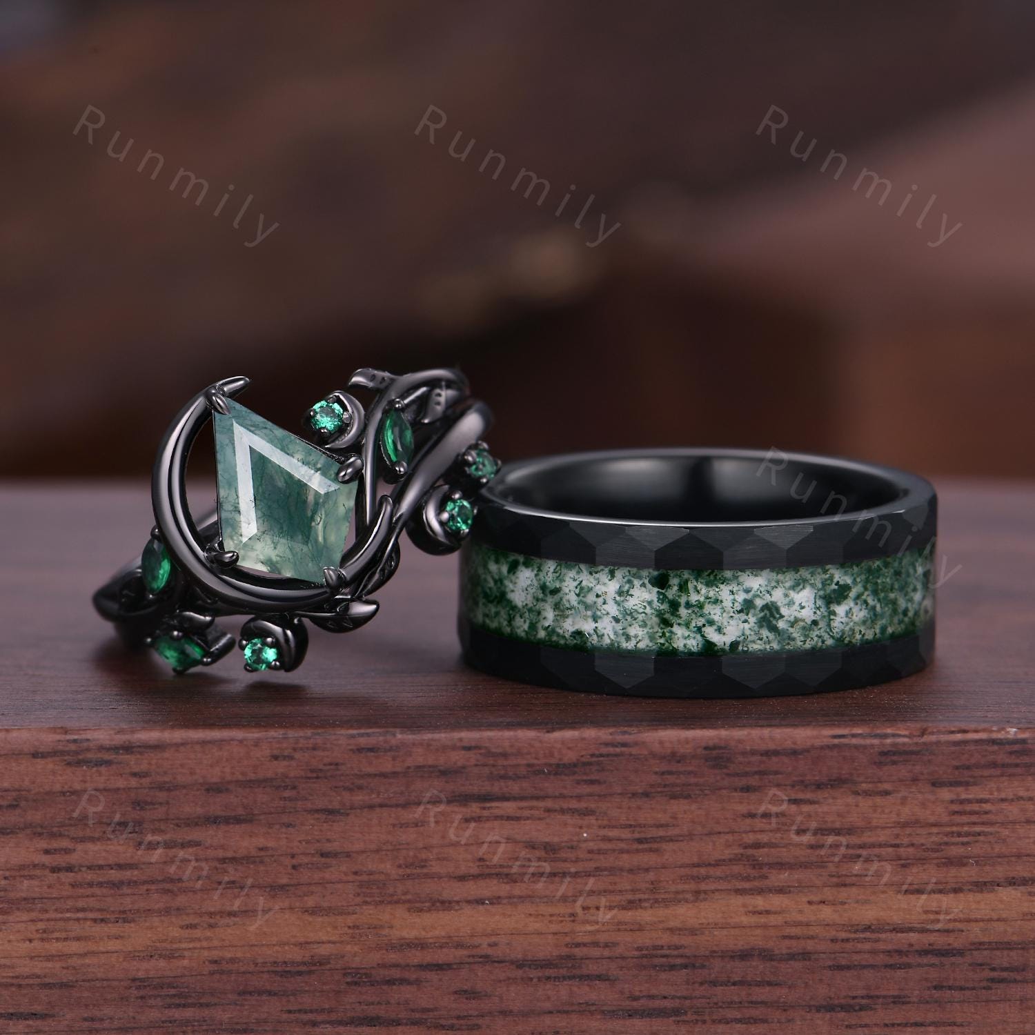 Nature inspired Moss Agate couples ring set gothic black gold His and Hers wedding band unique moon style ring Mens moss agate tungsten ring