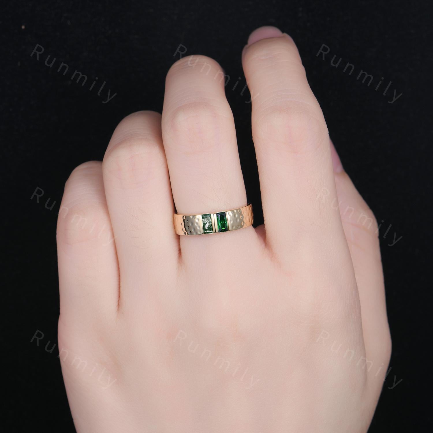 Moss Agate Emerald Mens Wedding Band Mens Yellow Gold Band Baguette Green Agate Men's Ring Unique Hammered Stacking Ring Retro Vintage Band