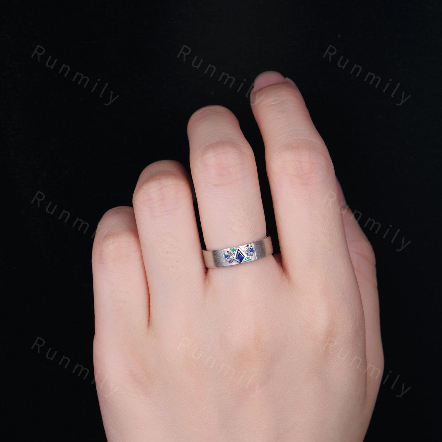 Kite cut Blue Sapphire Wedding Band Mens Nature Inspired Band Sapphire Emerald Men's Ring Unique Mens Engagement Ring Band Branch Leaf Ring