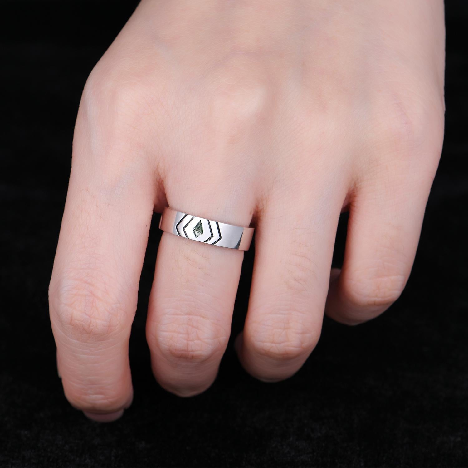 Kite cut Moss Agate Wedding Band Vintage Silver Mens Wedding Band 5mm Green Agate Men's Ring Unique Mens Engagement Ring Band For Husband