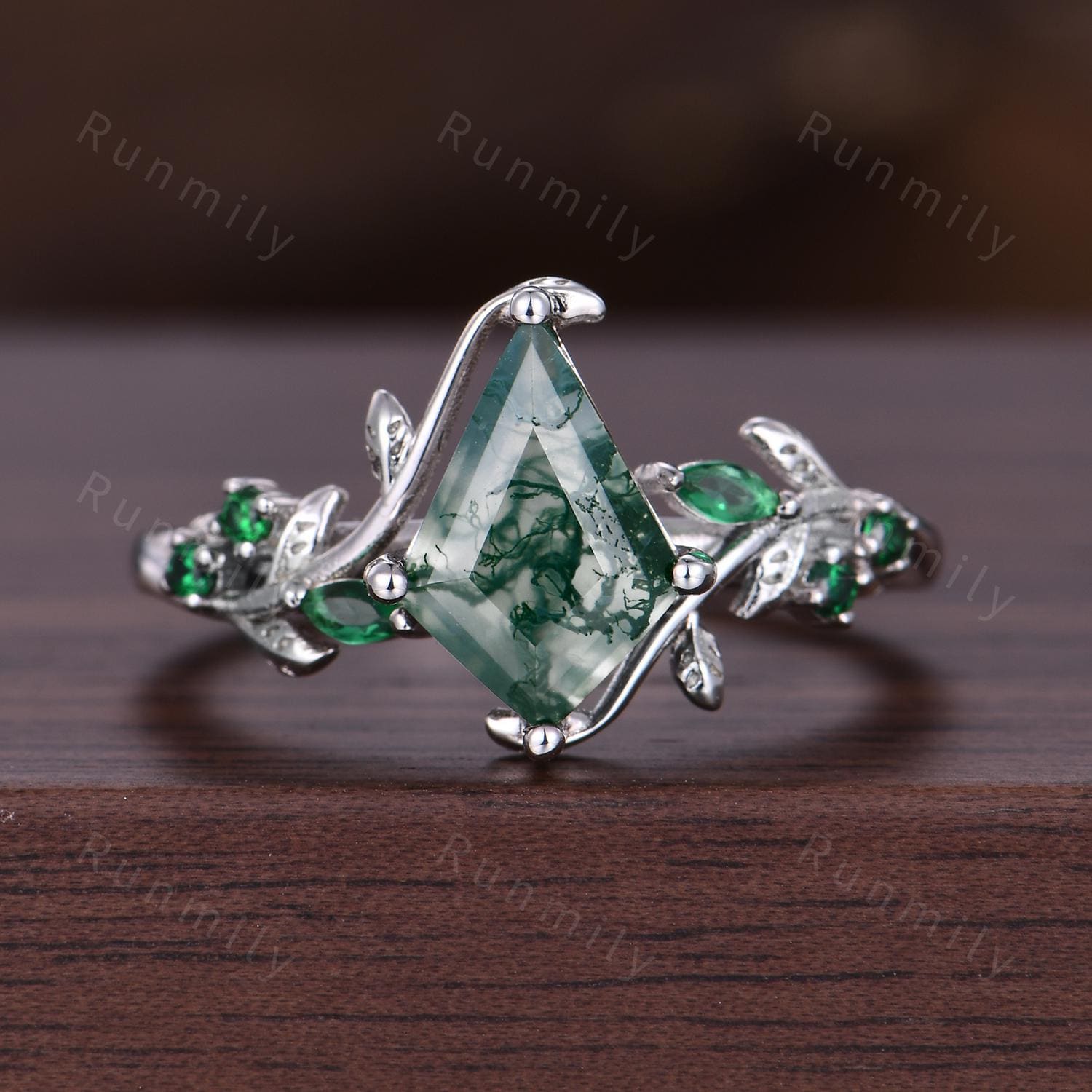 Kite Cut Couple Rings Set Inspired Leaf Moss Agate Engagement Rings For Women Antique Leaf Band For Men Unique Wedding Anniversary Ring Set