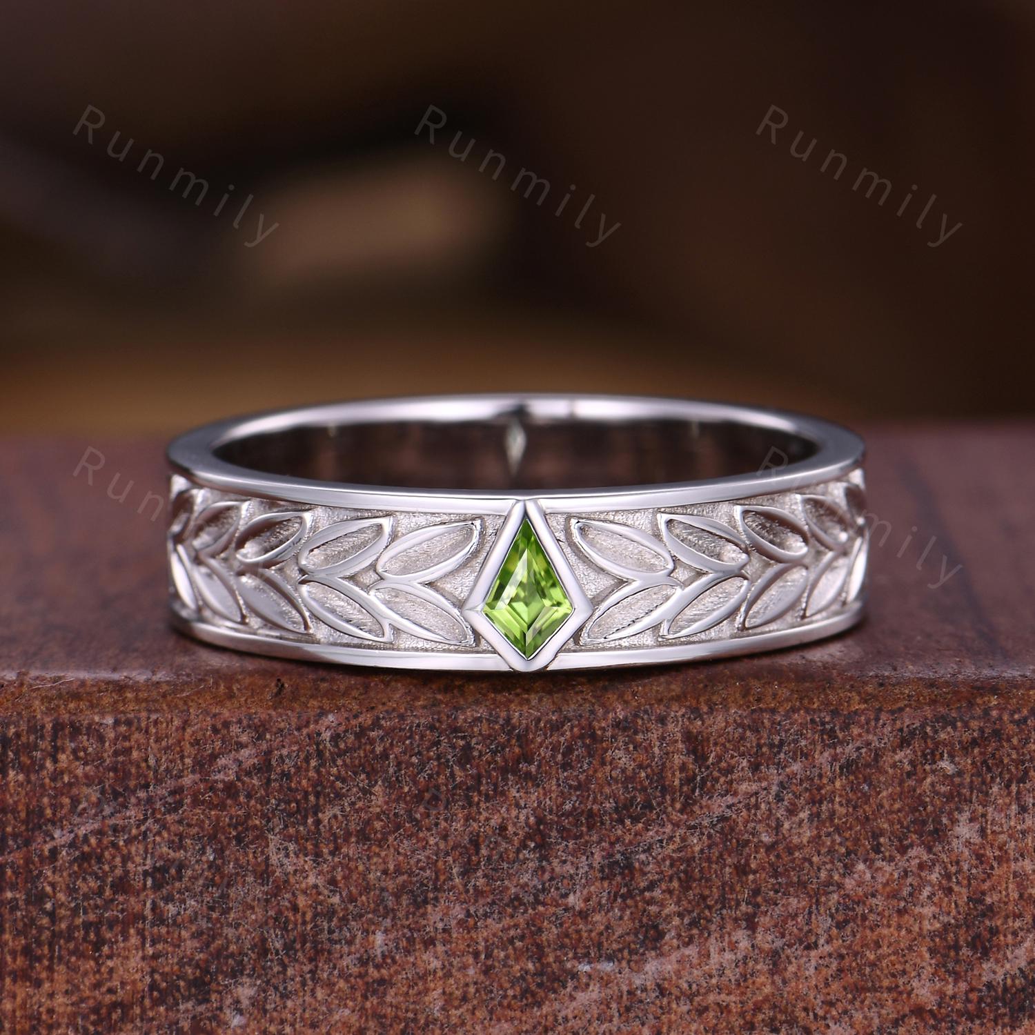 Leaf-Design Green Peridot Wedding Band Unique Kite Gem Wedding Band Mens 5mm Silver Ring His Engagement Ring Anniversary Gift For Husband