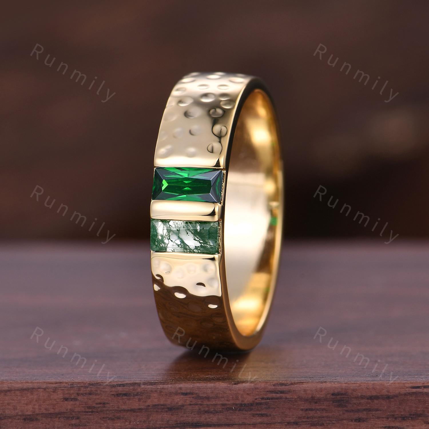 Moss Agate Emerald Mens Wedding Band Mens Yellow Gold Band Baguette Green Agate Men's Ring Unique Hammered Stacking Ring Retro Vintage Band