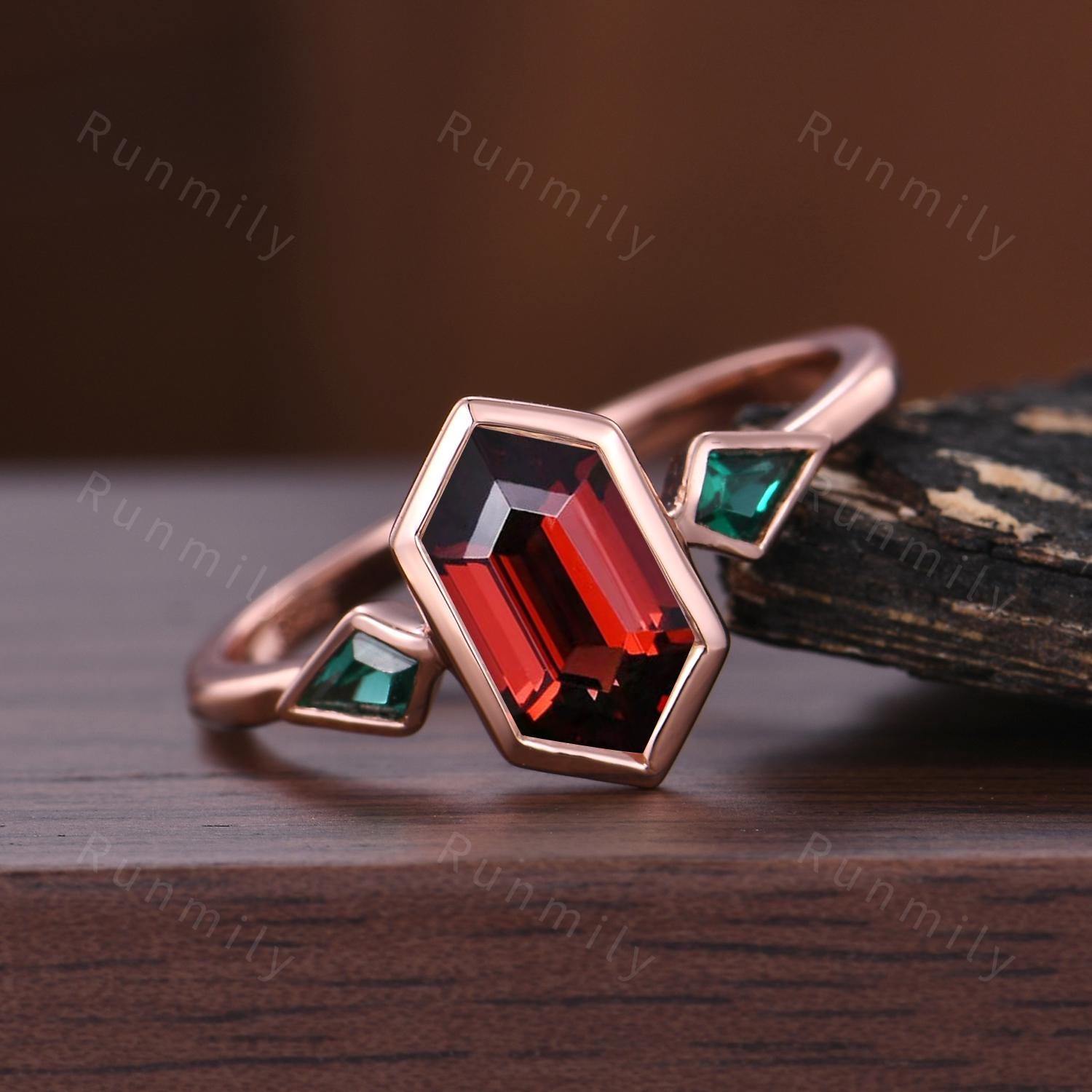 Garnet Emerald Engagement Ring Rose Gold Three Stone Ring For Women Hexagon Cut Garnet Ring Unique Kite Emerald Bridal Ring Birthstone Gems