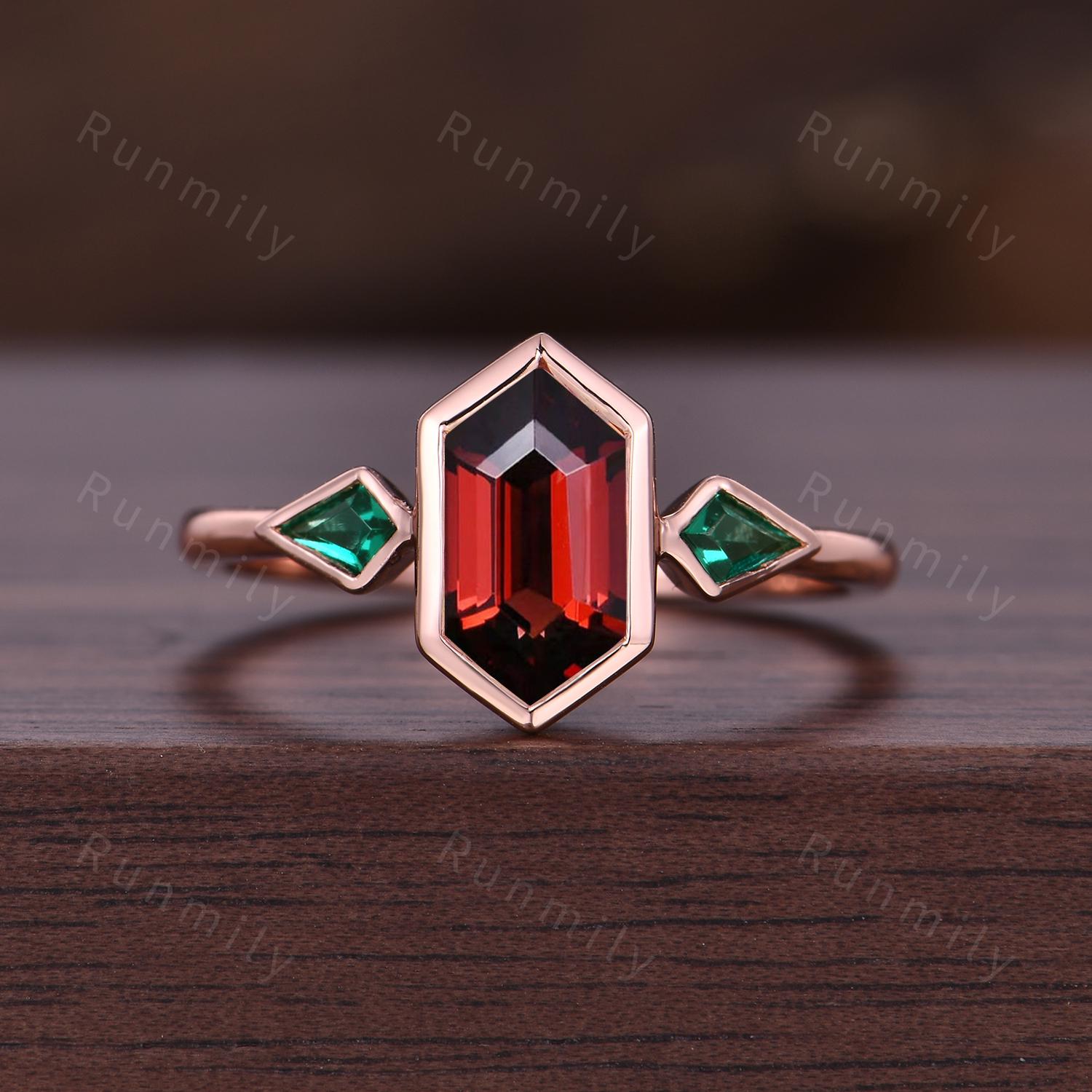 Garnet Emerald Engagement Ring Rose Gold Three Stone Ring For Women Hexagon Cut Garnet Ring Unique Kite Emerald Bridal Ring Birthstone Gems