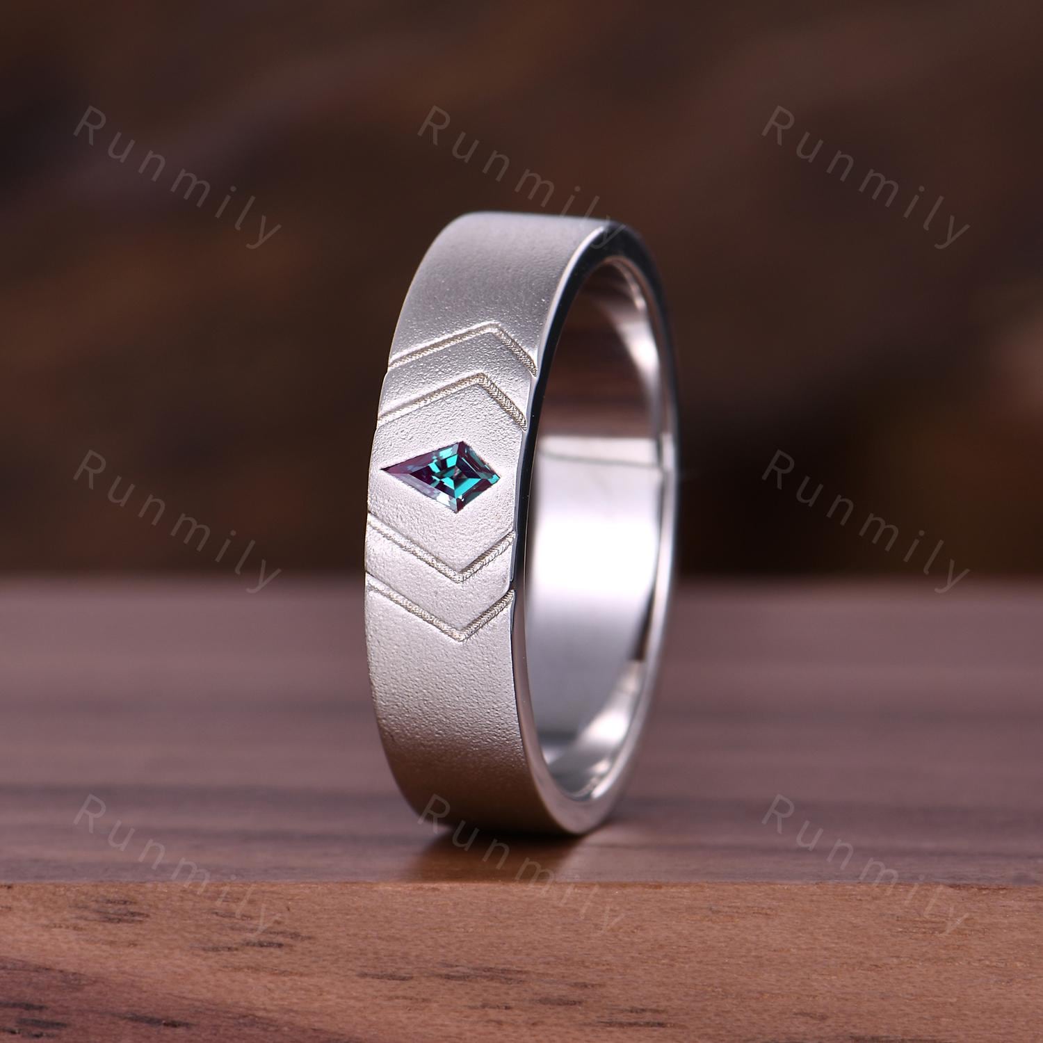 5mm Alexandrite Sandblasted Wedding Ring, Mens Kite Cut Alexandrite Band, Unique Engagement Ring Band For Him, Mens Wedding Band, His Ring