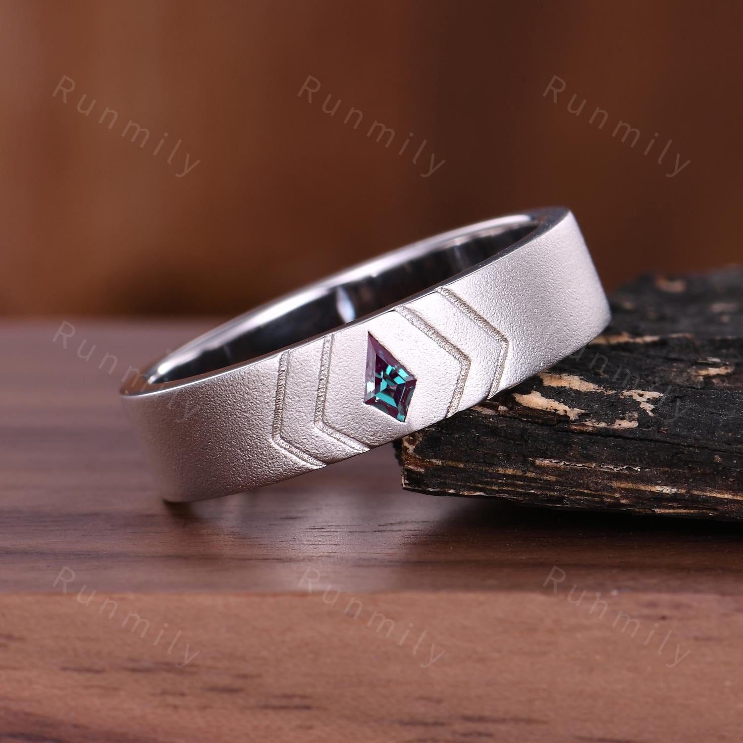 5mm Alexandrite Sandblasted Wedding Ring, Mens Kite Cut Alexandrite Band, Unique Engagement Ring Band For Him, Mens Wedding Band, His Ring
